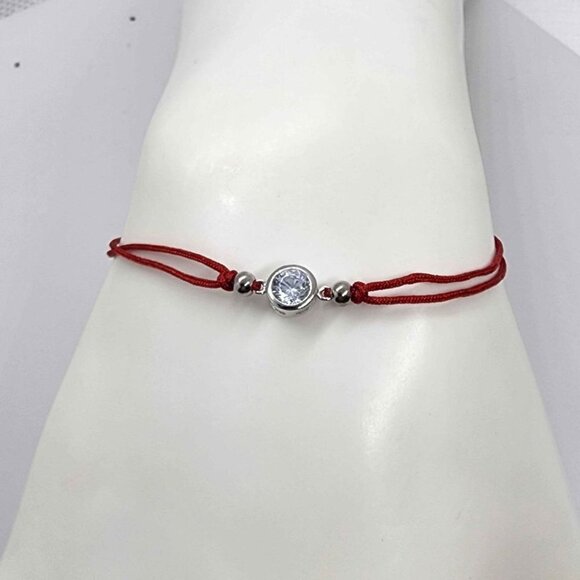 NEW Sterling Silver 925 Round Design With Adjustable Bracelet - Picture 2 of 3